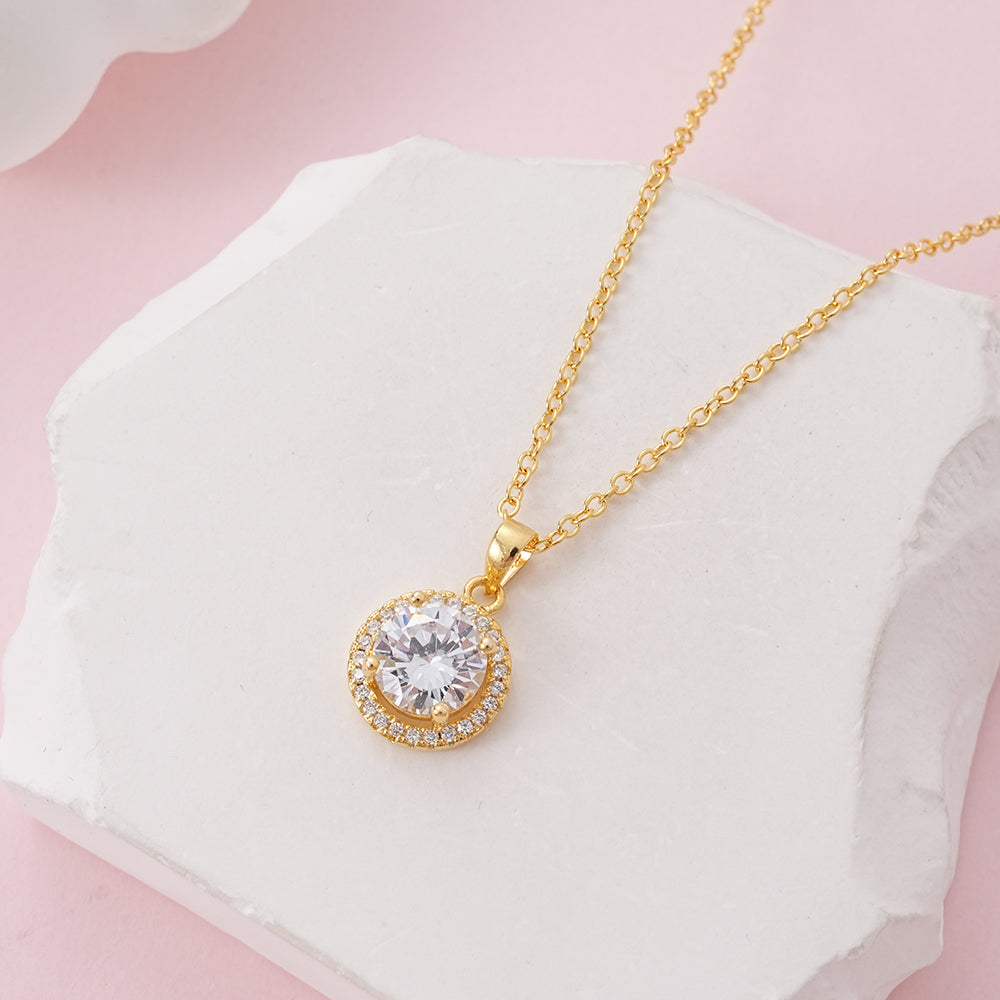 WSYEAR Gold 10mm Pendant Necklace for Women